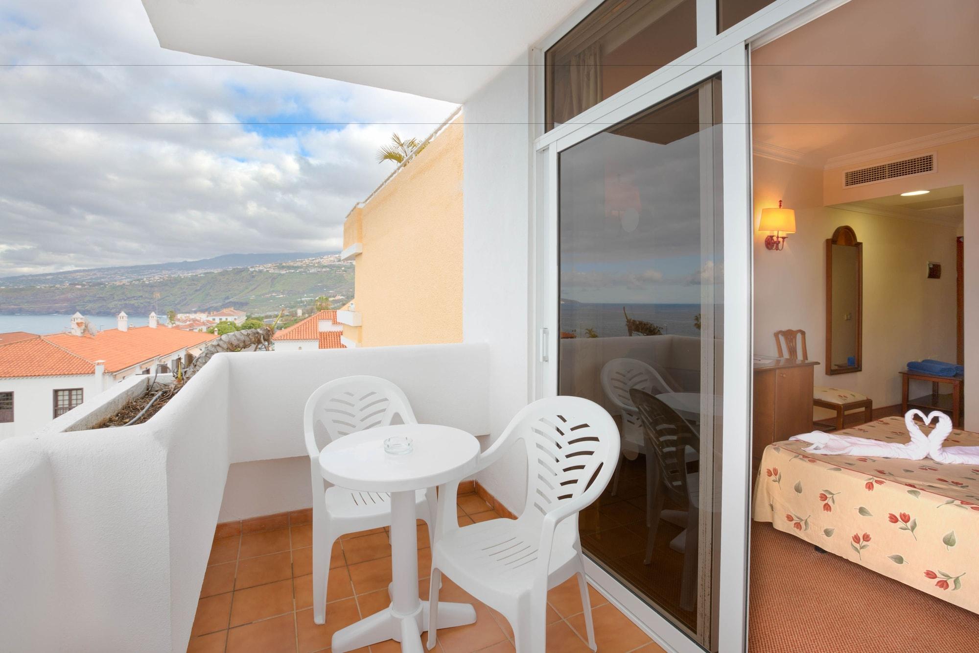 Complejo Bluesea Puerto Resort Compuesto Por Hotel Canarife Y Bonanza Palace Puerto de la Cruz  Ngoại thất bức ảnh