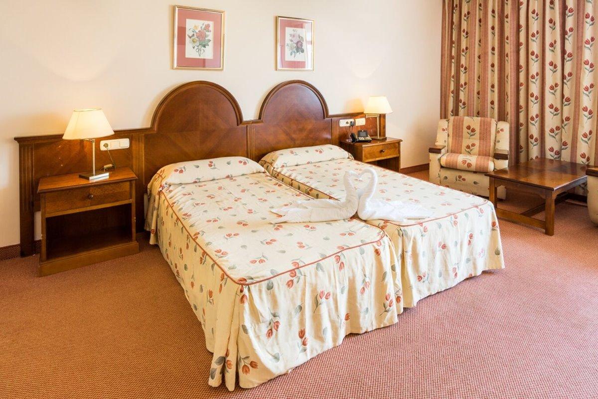 Complejo Bluesea Puerto Resort Compuesto Por Hotel Canarife Y Bonanza Palace Puerto de la Cruz  Ngoại thất bức ảnh